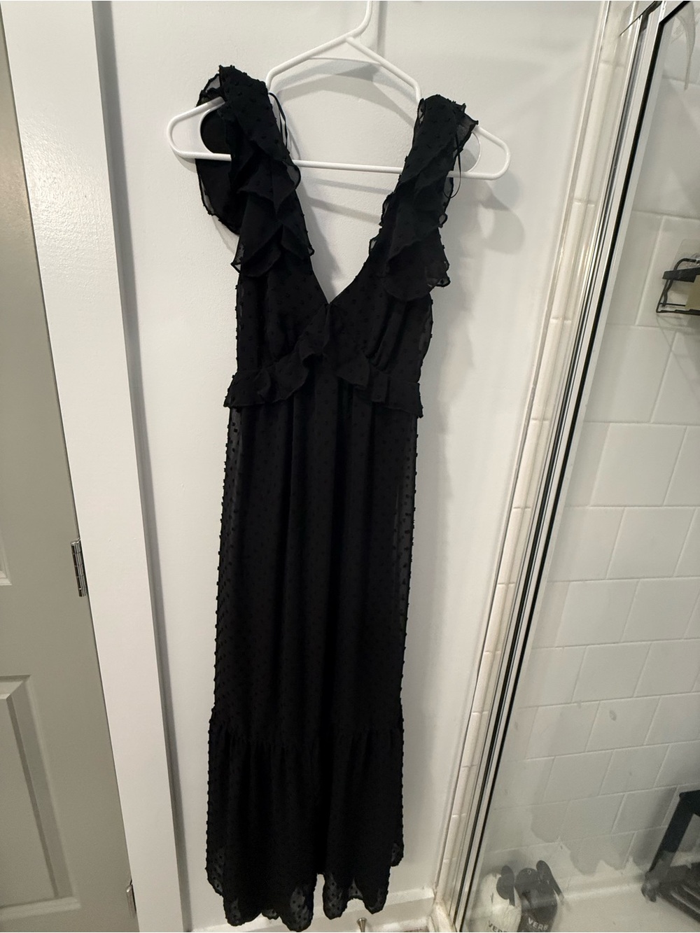 miami Black Ruffled V-Neck Maxi Dress
